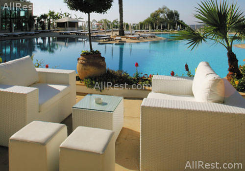 Grecian Park Hotel 9